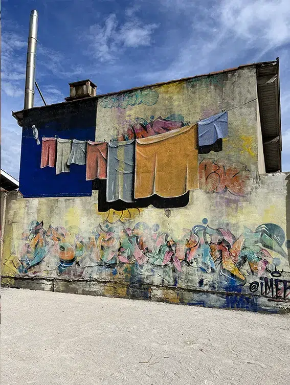 Place commune graffiti Toulouse